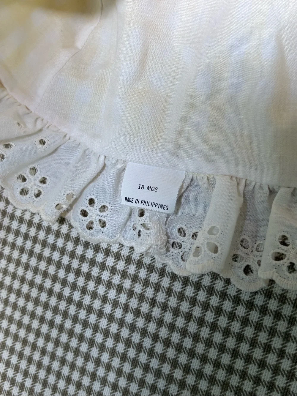Vintage Strawberry Gingham Eyelet Baby Sun Bonnet Hat 18 Months